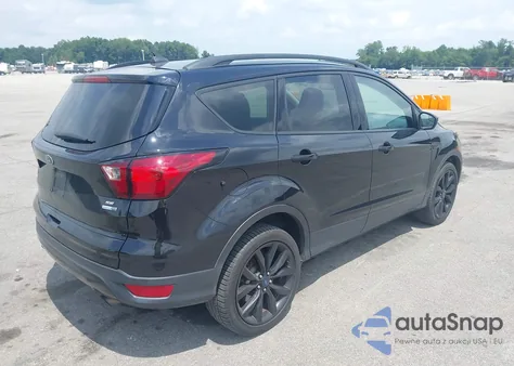 2019 Ford Escape Se from USA, damaged, VIN 1FMCU9GD8KUA81674